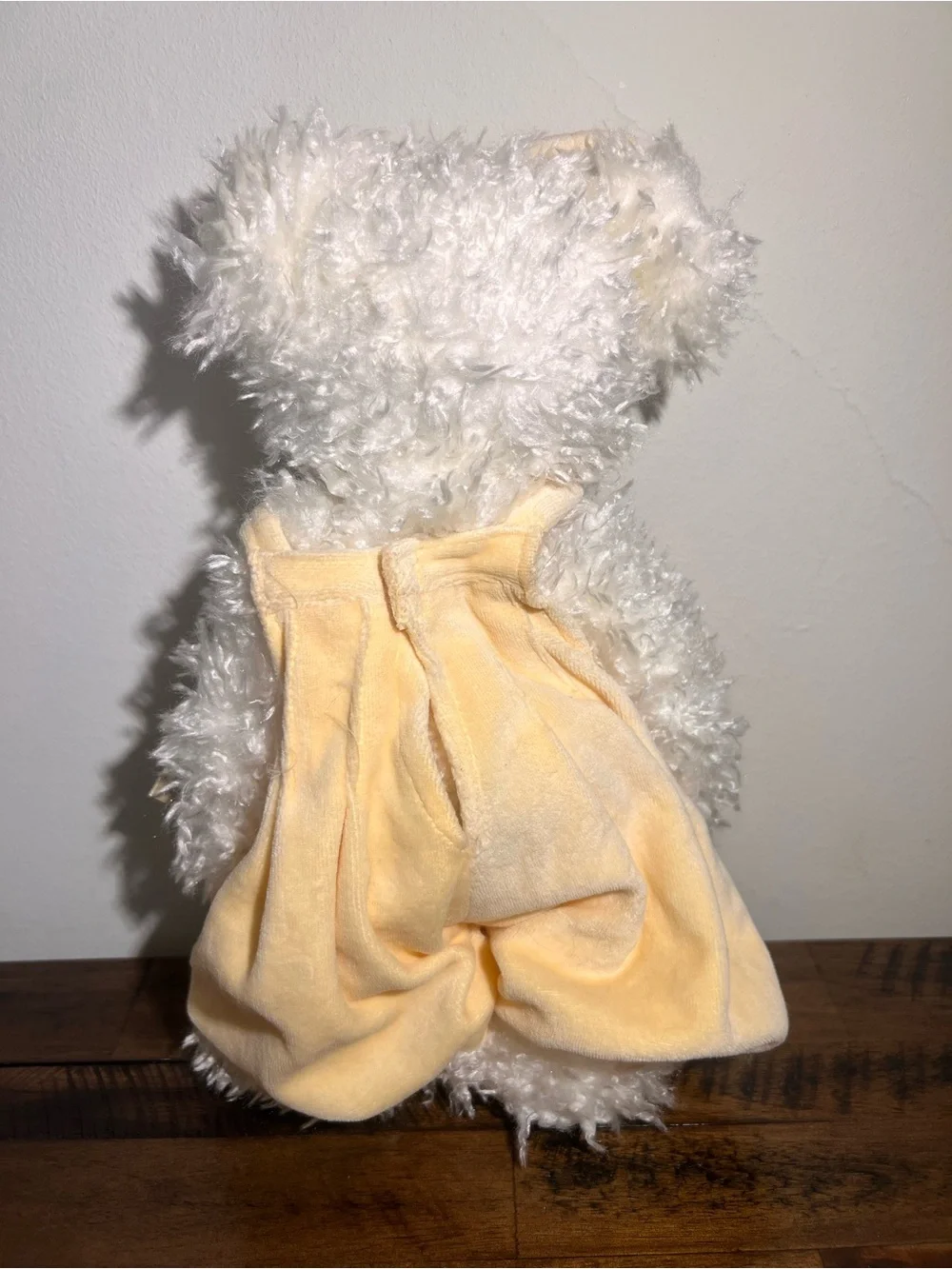Boyd’s Bear Winnie Wuzzwhite